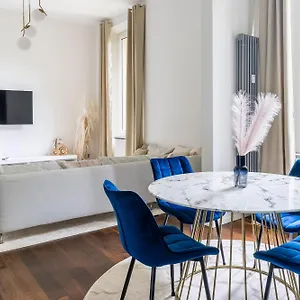 San Marco White Luxury Con Garage Su Richiesta Florence