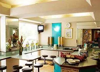 ibis Budget Canberra Hotel