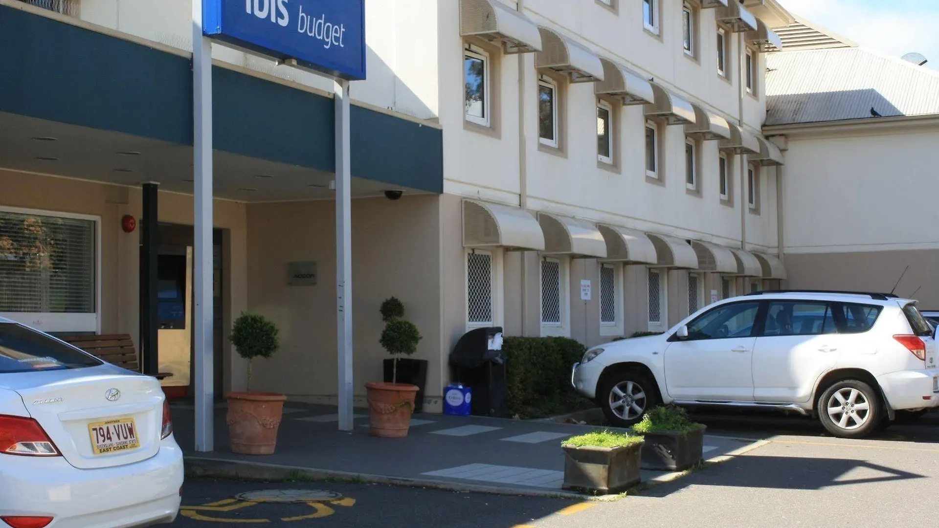 ibis Budget Canberra 3*,