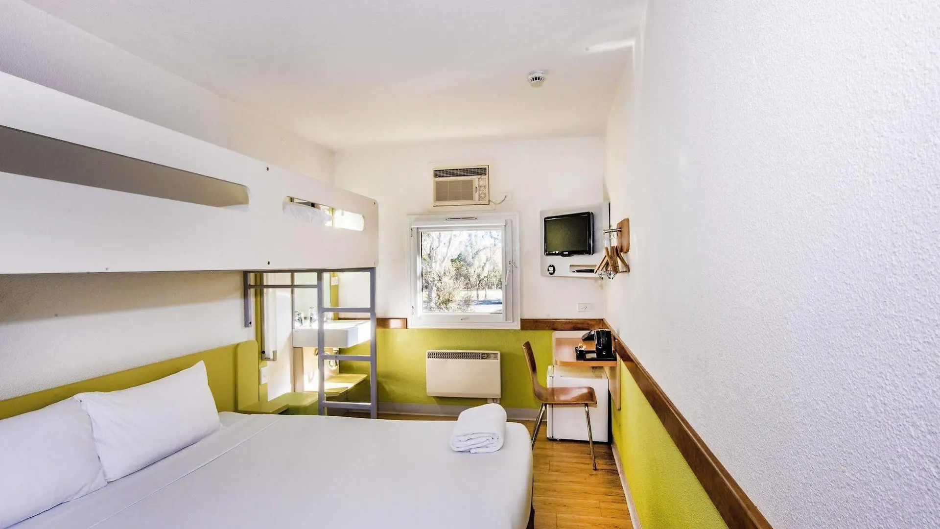 ibis Budget Canberra Hotel